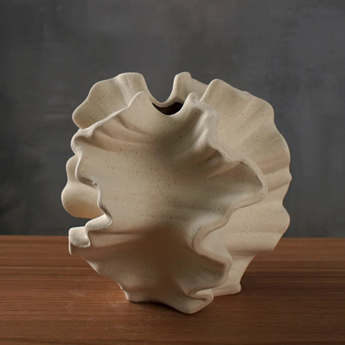 Modern Ceramic Art Vase – Matte Nordic Home Decor