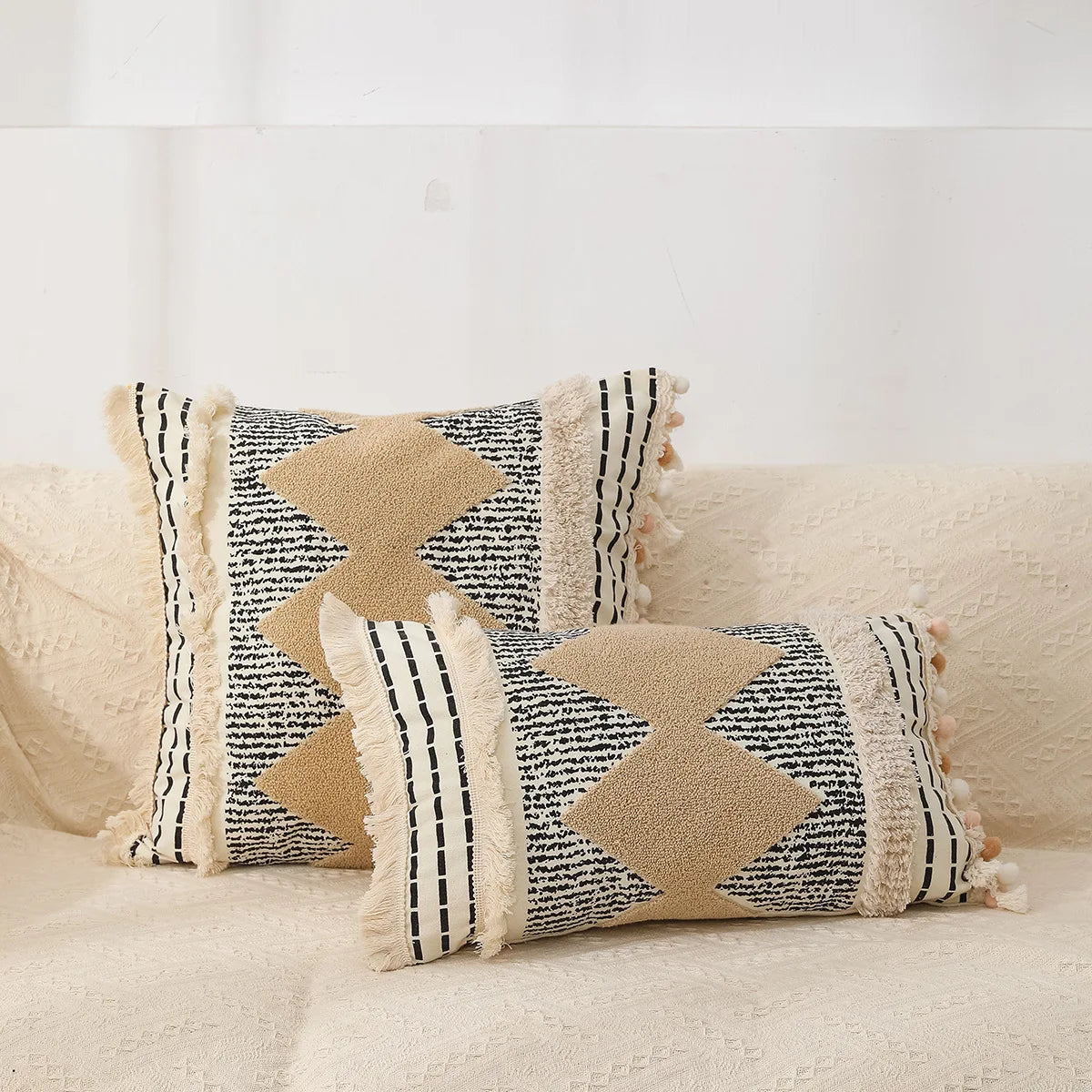 Tufted Geometric Cushion Cover – Modern Decorative Pillow