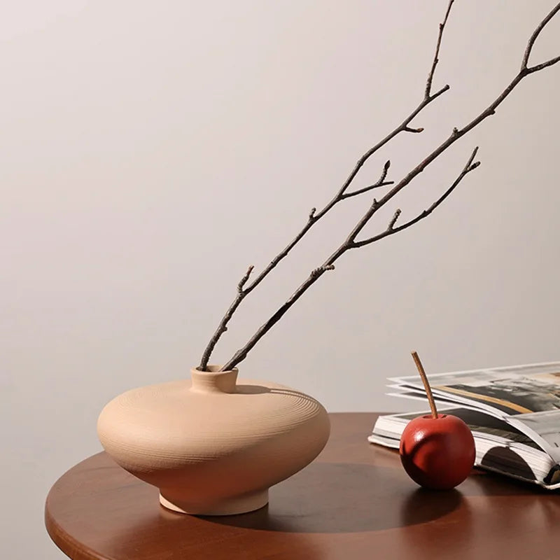 Modern Sculptural Ceramic Vase – Minimalist Home Decor
