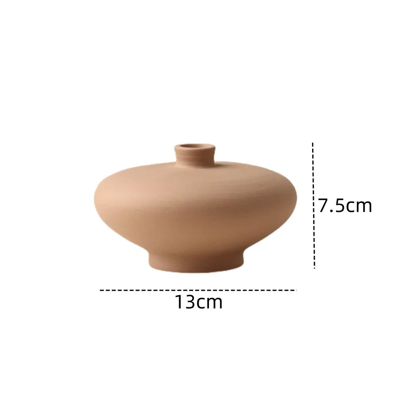 Modern Sculptural Ceramic Vase – Minimalist Home Decor