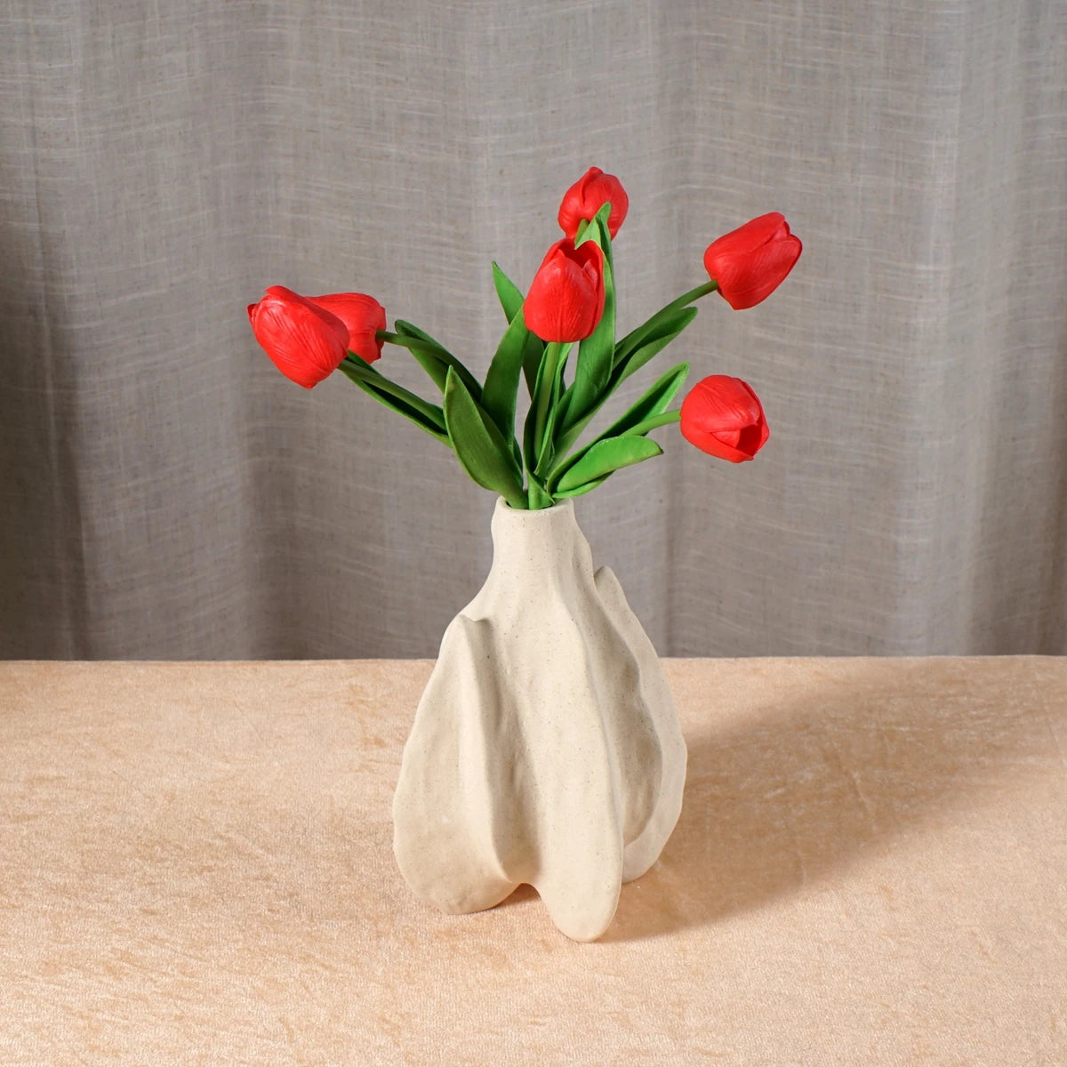 Abstract Ceramic Vase – Modern Sculptural Home Decor