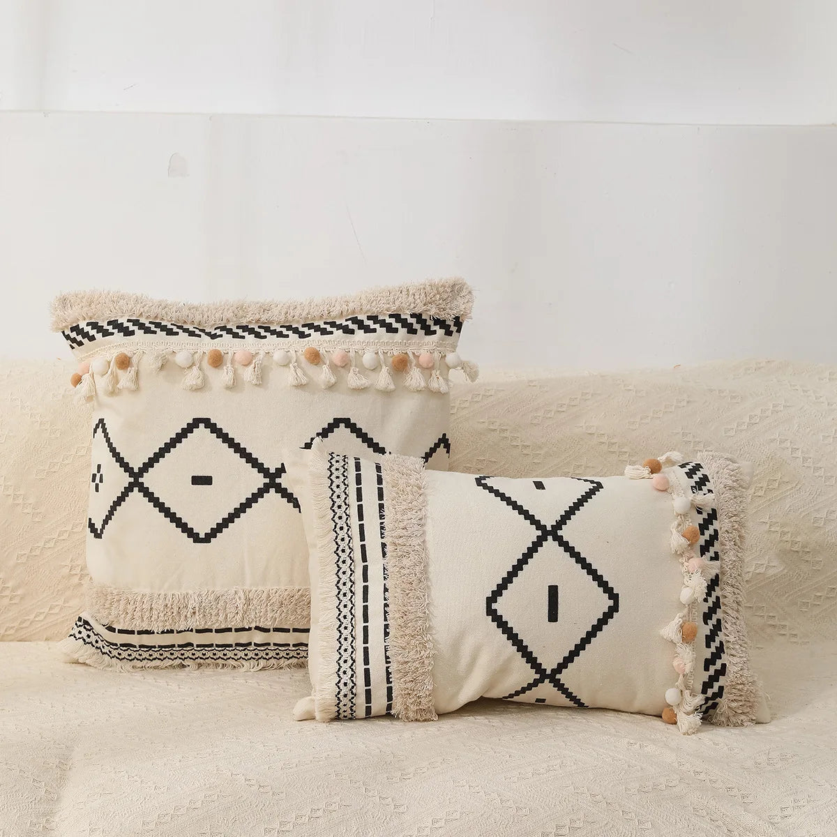 Tufted Geometric Cushion Cover – Modern Decorative Pillow