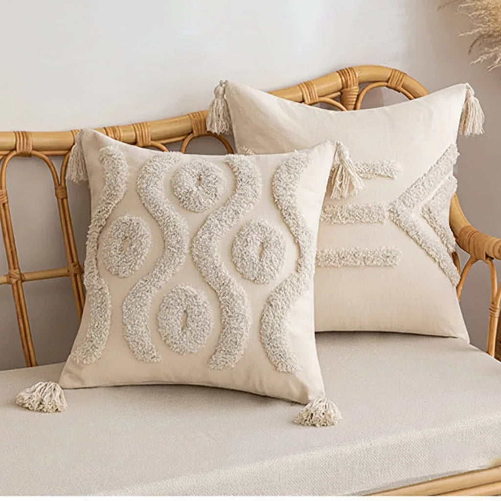 Hand-Tufted Geometric Cushion Cover – Textured Ivory