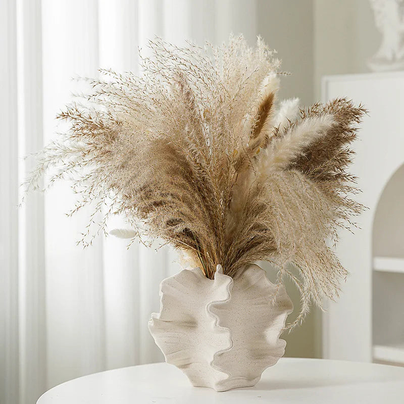 Modern Ceramic Art Vase – Matte Nordic Home Decor